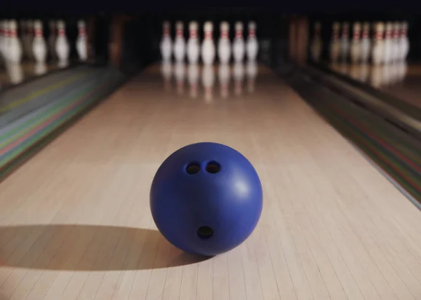 Bola Azul Pista Bowling Clube — Fotografia de Stock