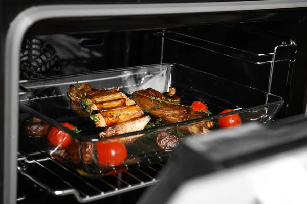 Utsökt Rostade Revben Ugnen Smaskigt Kött — Stockfoto