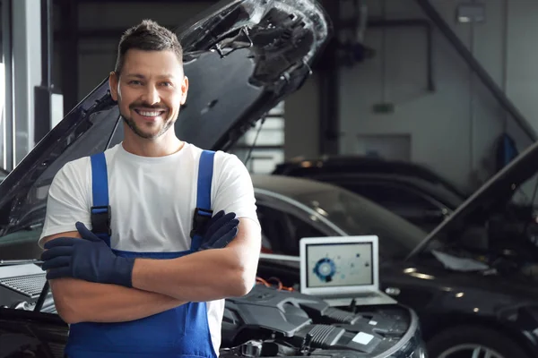 Mechanica Buurt Van Auto Service Center Ruimte Voor Tekst Auto — Stockfoto