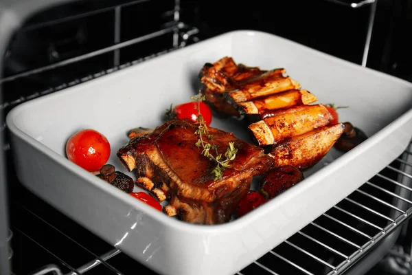 Delicious Roasted Ribs Oven Closeup Yummy Meat — Stockfoto
