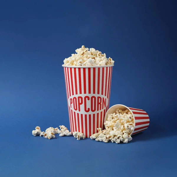 Delicious Popcorn Blue Background Space Text — Stock Photo, Image