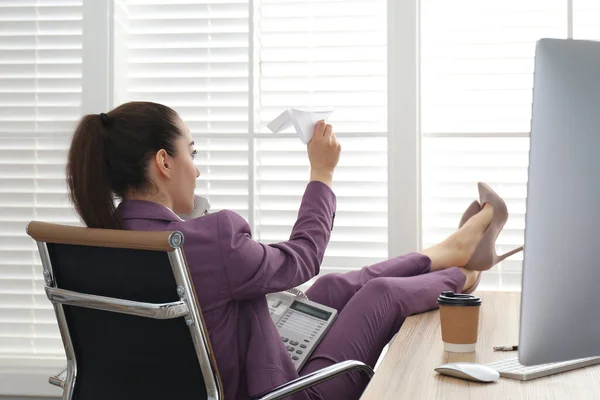 Lazy Employee Playing Paper Plane Office — Stock Photo, Image