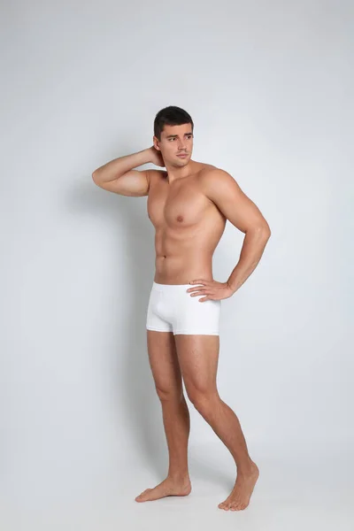 Homem Com Corpo Sexy Fundo Luz — Fotografia de Stock