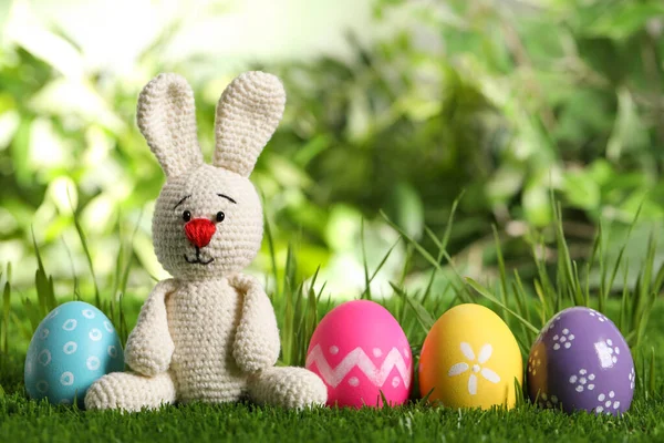 Colorful Easter Eggs Toy Rabbit Green Grass Space Text — Stock Photo, Image