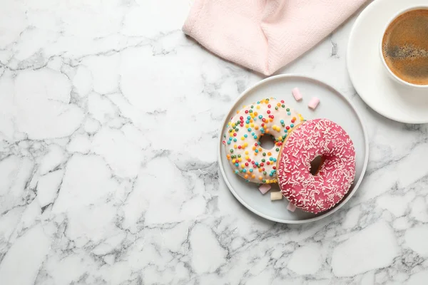 Yummy Donuts Sprinkles Coffee White Marble Table Flat Lay Space — Stock Photo, Image