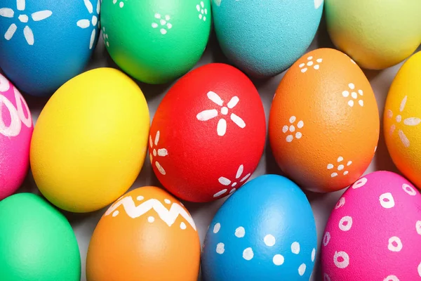 Huevos Pascua Coloridos Con Diferentes Patrones Como Fondo Vista Superior — Foto de Stock