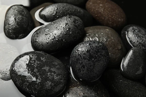 Montón Piedras Agua Como Fondo Primer Plano Estilo Vida Zen —  Fotos de Stock