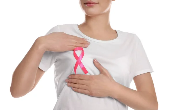 Kvinna Med Rosa Band Vitbakgrund Närbild Medvetenhet Bröstcancer — Stockfoto