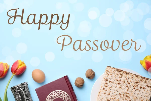 Επίπεδη Σύνθεση Lay Συμβολικό Πέσαχ Passover Seder Στοιχεία Γαλάζιο Φόντο — Φωτογραφία Αρχείου