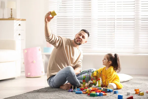 Father Playing His Child Home — Stock Photo, Image