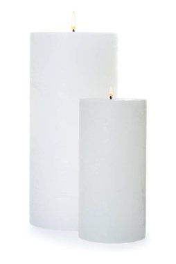 Beyaza izole edilmiş mumlar. İç elementler
