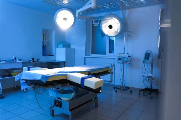 Εσωτερικό Χειρουργείου Σύγχρονο Εξοπλισμό Στην Κλινική — Φωτογραφία Αρχείου