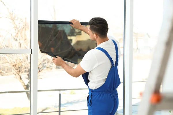 Professional Worker Tinting Window Foil Indoors — Stock Photo, Image