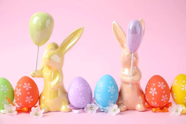 Easter Bunnies Painted Eggs Pink Background — Stock Photo, Image