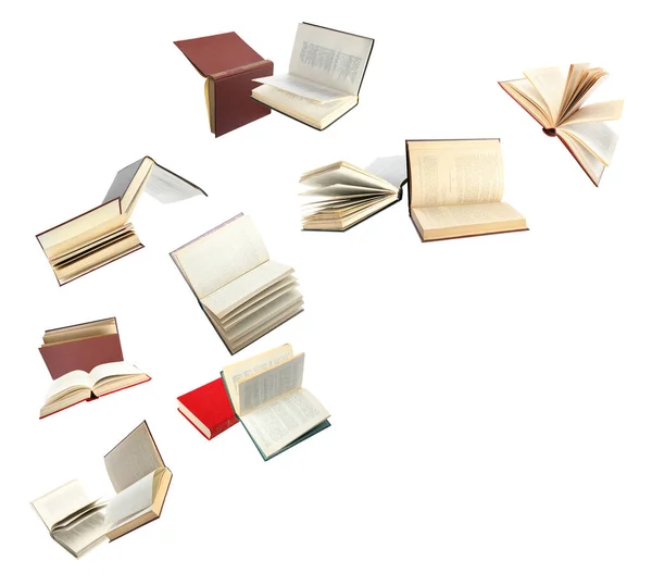 Staré Knihy Hardcover Létání Bílém Pozadí — Stock fotografie