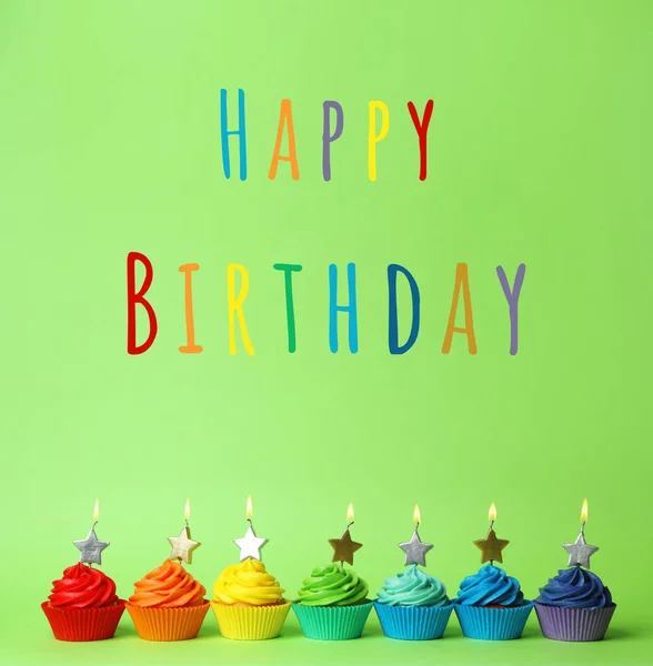 Delicious Cupcakes Burning Candles Text Happy Birthday Green Background — Stock fotografie