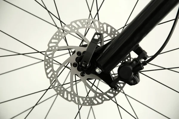 Велосипедное Колесо Светлом Фоне Вид Крупным Планом — стоковое фото
