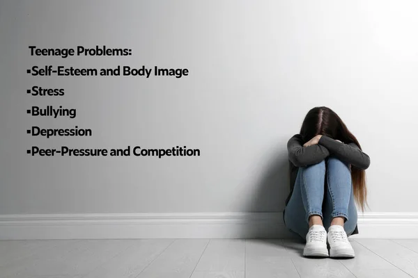 Sad Girl Sitting Floor Suffering Teenage Problems — Stock Photo, Image