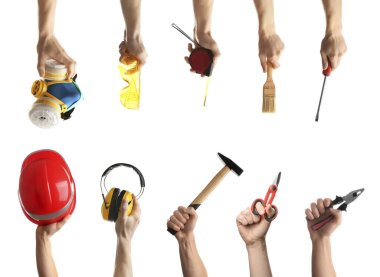 Beyaz arkaplanda inşaat araçları tutan adamların kolajı