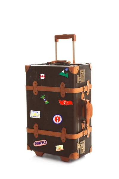 Retro Koffer Mit Reiseaufklebern Auf Weißem Hintergrund — Stockfoto