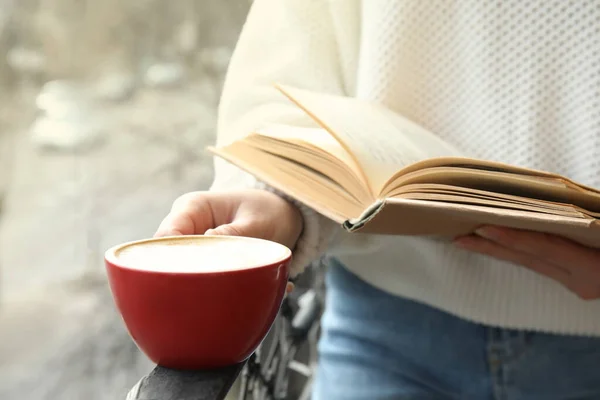 Woman Cup Coffee Reading Book Outdoors Closeup — Stock Photo, Image