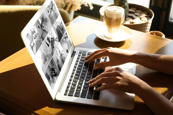 Mulher Monitorando Câmeras Cctv Modernos Laptop Dentro Casa Close Sistema — Fotografia de Stock