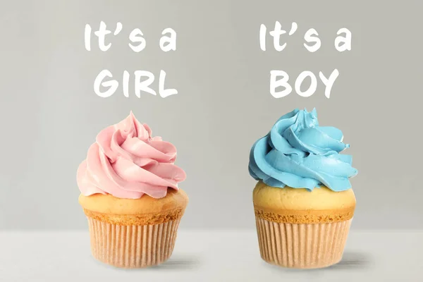 Baby Cupcakes Doccia Ragazzo Ragazza Sfondo Chiaro — Foto Stock