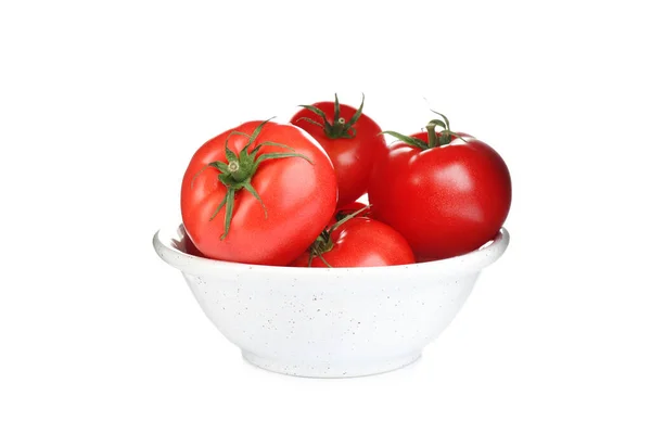 白で隔離された新鮮な有機トマトのボウル — ストック写真