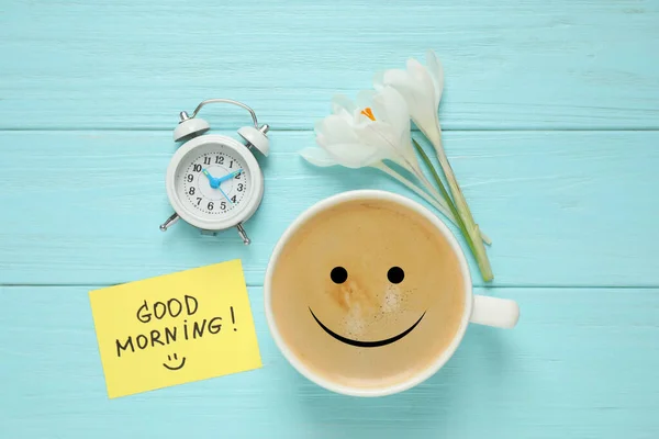 Heerlijke Koffie Wekker Bloemen Kaart Met Good Morning Wens Lichtblauwe — Stockfoto