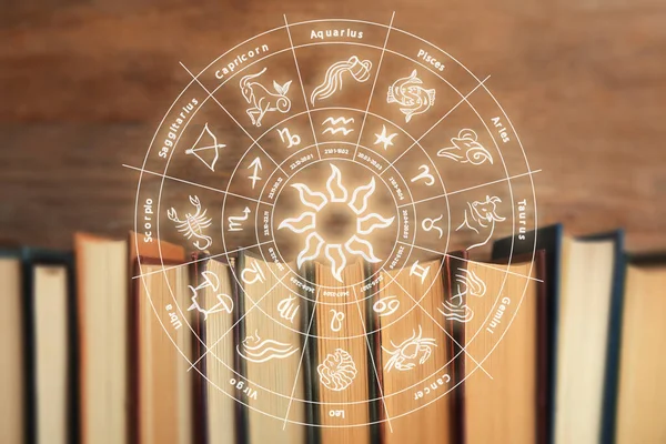 Staré Knihy Ilustrace Zvěrokruhu Astrologickými Znaky Dřevěném Pozadí — Stock fotografie