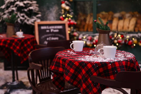 Table Service Dans Café Extérieur Moderne Fête Noël — Photo