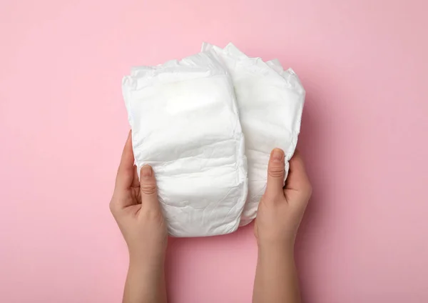 Woman Diapers Pink Background Closeup — Stock Photo, Image