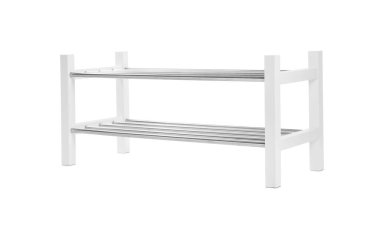 Boş tahta ayakkabı rafı beyaza izole edilmiş.