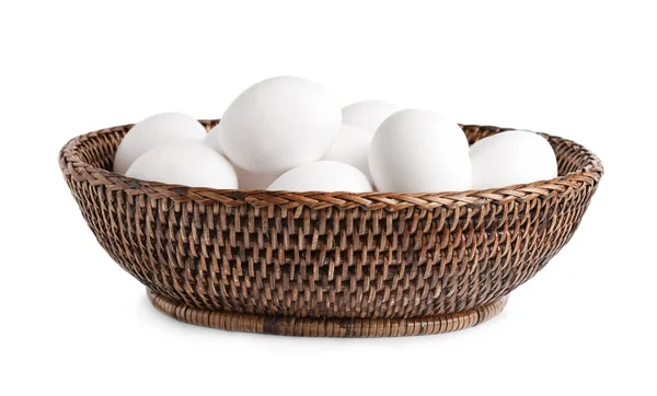 Курячі Яйця Плетеній Мисці Ізольовані Білому — стокове фото