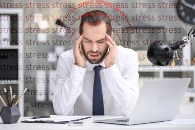 Depresyon ve STRESS sözlerinden muzdarip genç adam