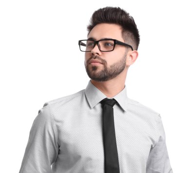 Beyaz arka planda genç iş adamının portresi