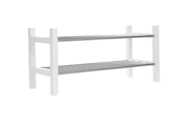 Boş tahta ayakkabı rafı beyaza izole edilmiş.