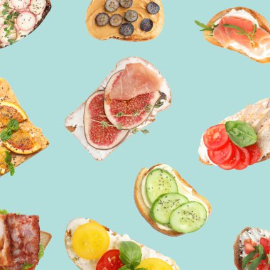 Hafif arka planda farklı malzemelerle lezzetli kızarmış ekmek seti, üst görünüm.