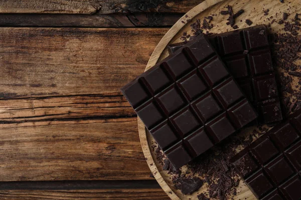 Ahşap Masada Nefis Siyah Çikolata Üst Manzara Metin Için Boşluk — Stok fotoğraf