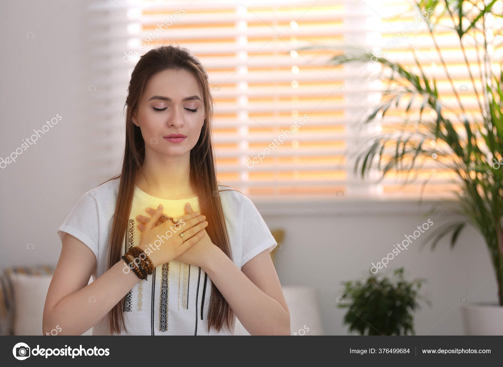 Young Woman Self Healing Session Therapy Room Stock Photo Image By C Liudmilachernetska Gmail Com 376499684