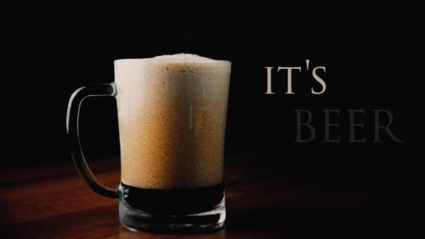 Чорне Пиво Склі — стокове відео
