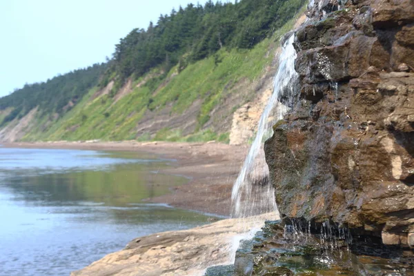 Rock Sea Bay Quiet Sakhalin Island Rússia Tempo Primavera Ensolarado — Fotografia de Stock