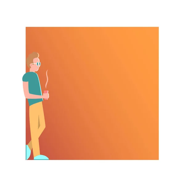 Un jeune homme est debout avec du café chaud . — Image vectorielle