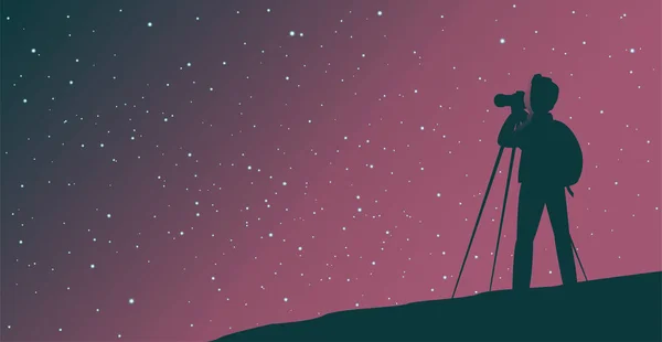 Turista Hombre Fotografía Cielo Estrellado — Vector de stock