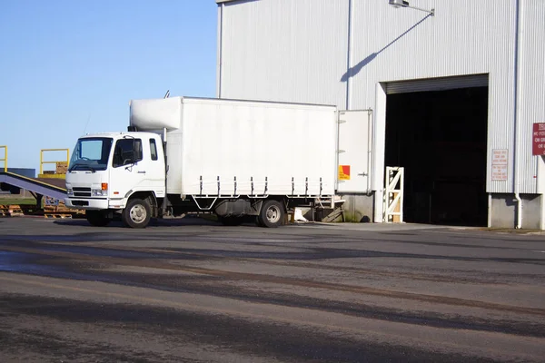 Small White Transport Truck — Stock Photo, Image