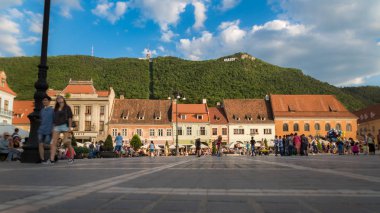 Brasov, Romanya'nın ana Meydanı 