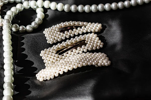 Beautiful Fashionable Decoration White Beads Pearls Nice Milky Color Black — 스톡 사진