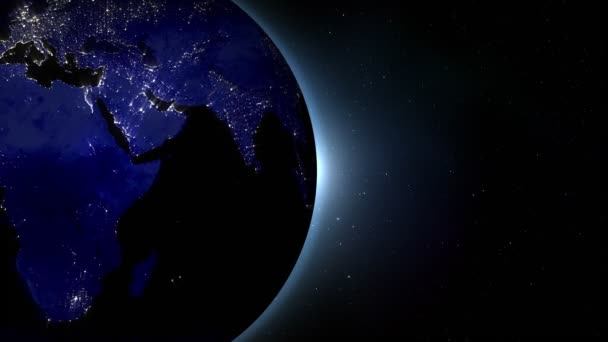 Lyste upp kontinenter på jorden snurrar på natten — Stockvideo