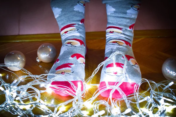 Patas Niña Calcetines Invierno Temporada Con Decoración Navideña Calcetines Divertidos — Foto de Stock
