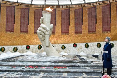 Sonsuz ateşi ve Onur Kıtası ile askeri zafer Hall